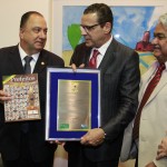 Deputado professor Sétimo, Dr. Arnaldo Acbas de Lima e os Prefeitos do Rio Grande do Norte entregam Comenda